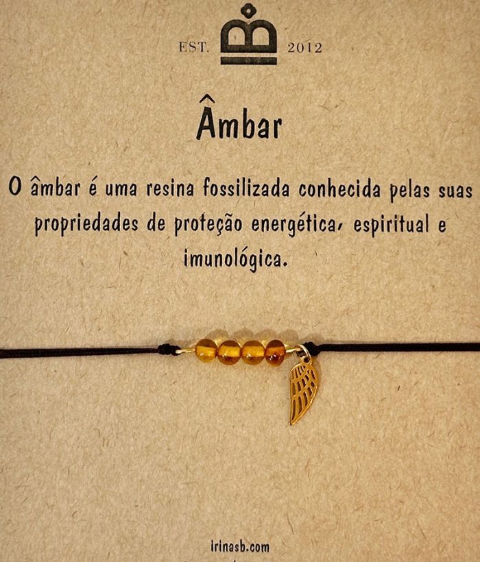 O Âmbar é uma resina fossilizada conhecida pelas suas propriedades de proteção energética, espiritual e imunológica.