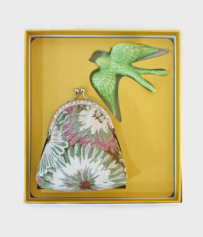 conjunto andorinha e porta moedas 5