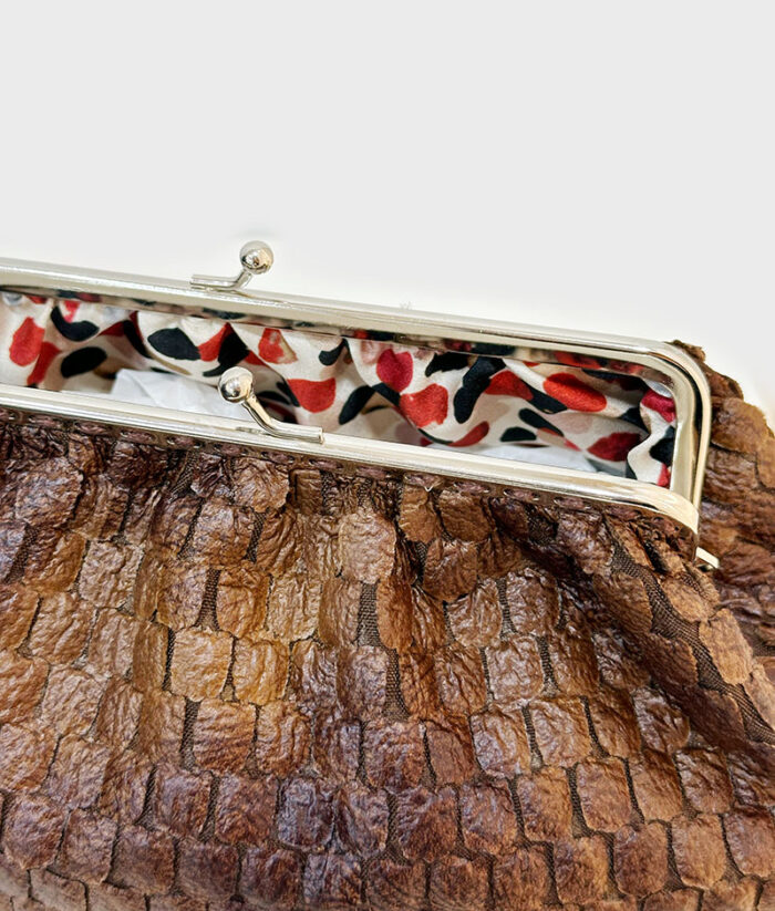 clutch efeito pele castanha 3